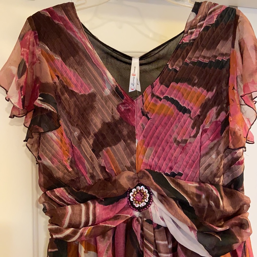 Beautiful light flowy maxi dress in size L - Picture 2 of 11